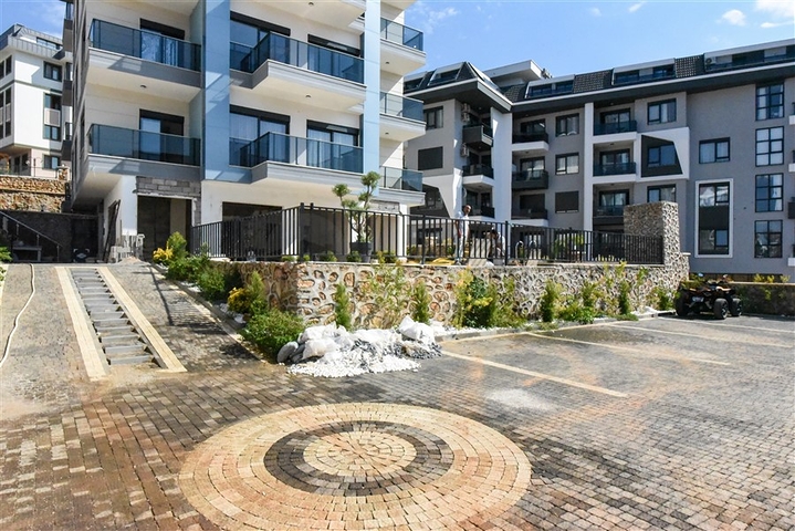 Недорогая квартира 2+1 в новом комплексе в районе Оба