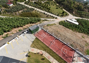 Квартира 1+1 с видом на горы и море в районе Махмутлар