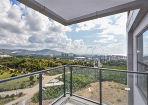 Квартира 1+1 с видом на горы и море в районе Махмутлар