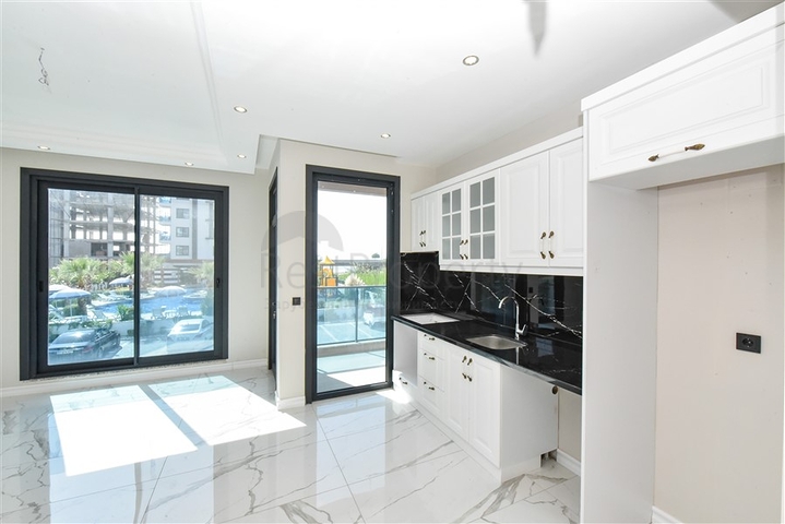 Квартира 2+1 на первой линии в районе Кестель