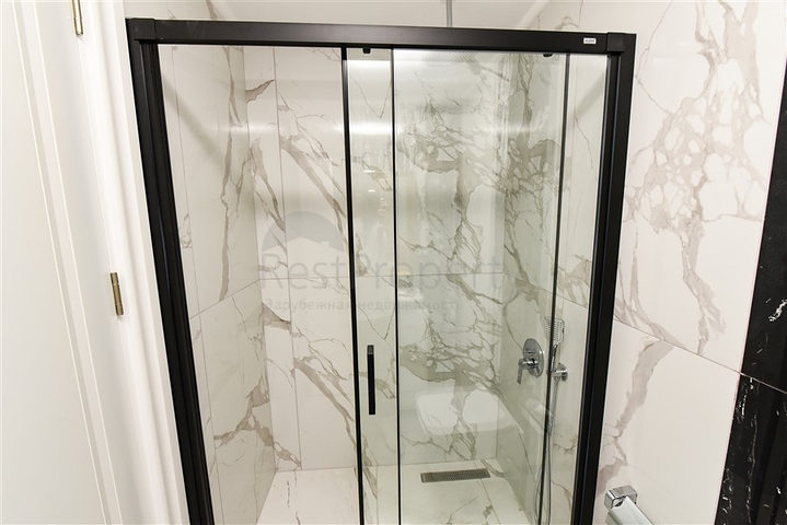 Пентхаус 3+1 с отдельной кухней на первой береговой линии в Кестеле