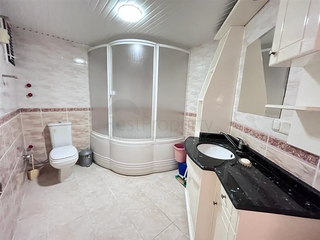 Трехкомнатная квартира в 10 минутах от пляжа Клеопатра