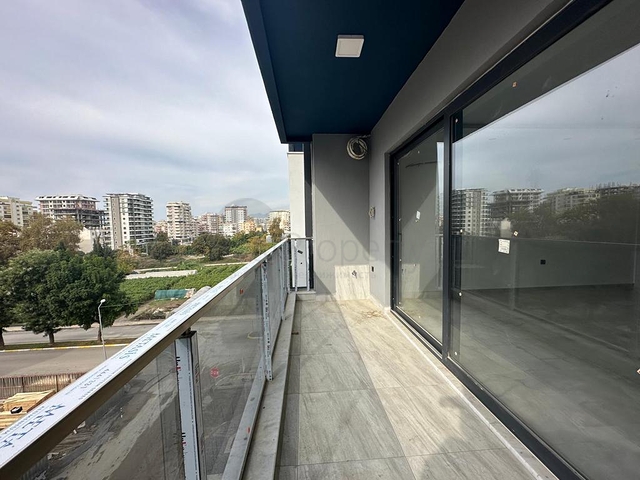 Квартира планировкой 1+1 в районе Махмутлар