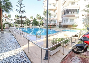 2+1 на первой линии в Махмутларе