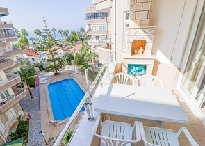 2+1 на первой линии в Махмутларе