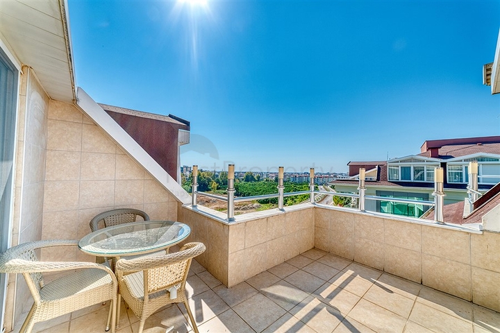 Пентхаус планировкой 4+2 в районе Алании, Джикджилли