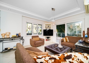 Просторная квартира 3+1 в самом центре Алании