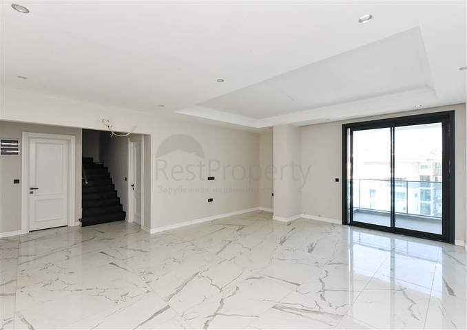  Пентхаус 3+1 с видом на море