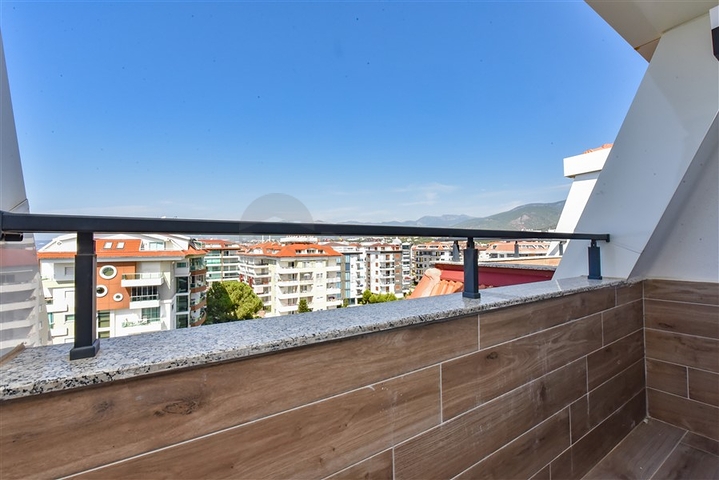  Пентхаус 3+1 с видом на море