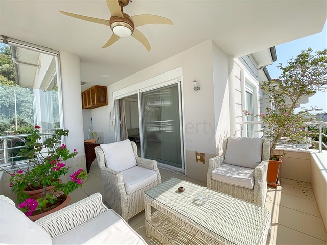 Просторный пентхаус 3+1 в районе Джикджилли