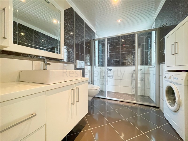 Просторный пентхаус 3+1 в районе Джикджилли