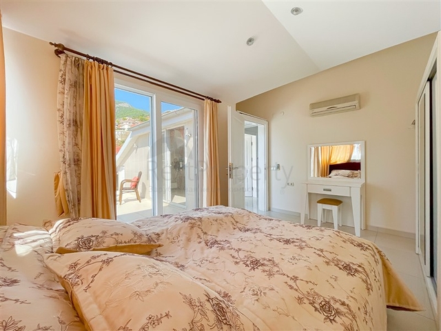 Просторный пентхаус 3+1 в районе Джикджилли