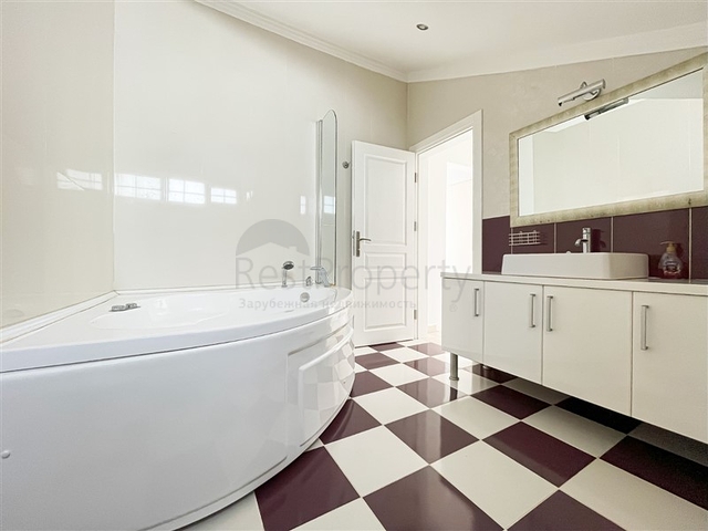 Просторный пентхаус 3+1 в районе Джикджилли