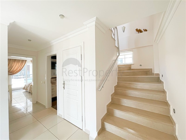 Просторный пентхаус 3+1 в районе Джикджилли