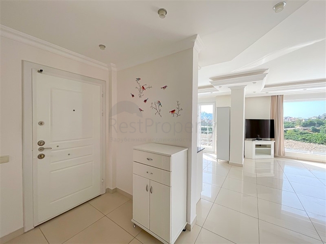 Просторный пентхаус 3+1 в районе Джикджилли