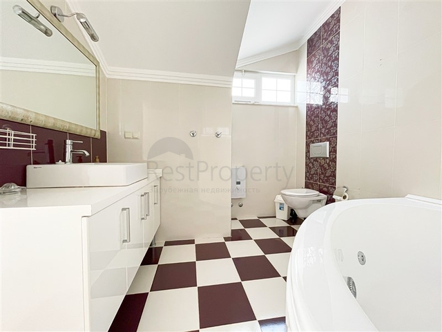 Просторный пентхаус 3+1 в районе Джикджилли