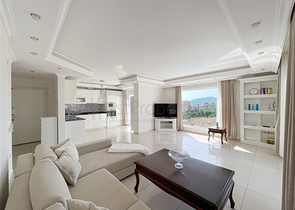 Просторный пентхаус 3+1 в районе Джикджилли