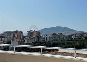 Просторный пентхаус 3+1 в районе Джикджилли