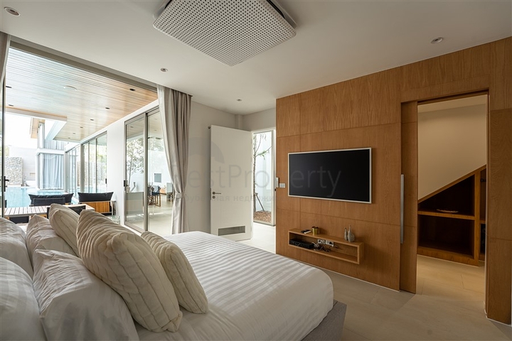 Современные роскошные виллы с бассейном на Пхукете 