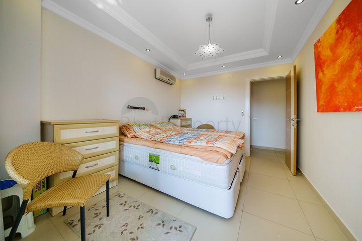 Пентхаус 4+1 с видом на море в Джикджилли