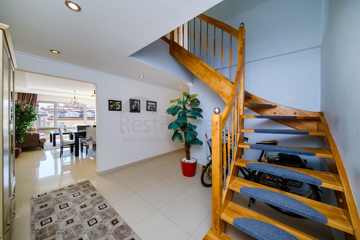 Пентхаус 4+1 с видом на море в Джикджилли