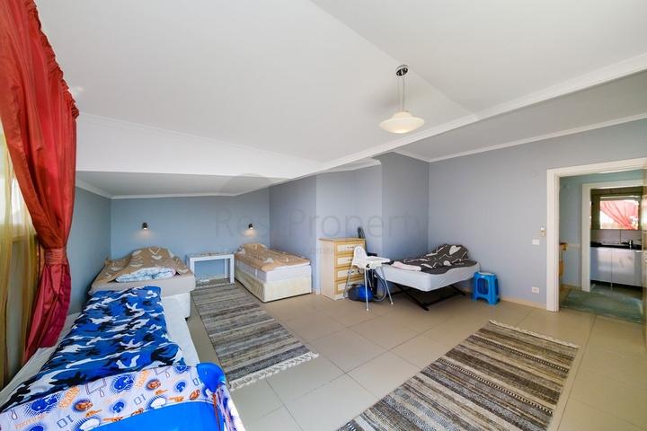 Пентхаус 4+1 с видом на море в Джикджилли