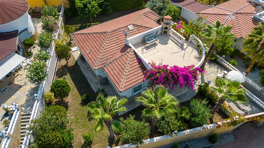 Меблированная вилла планировкой 2+1 в районе Махмутлар