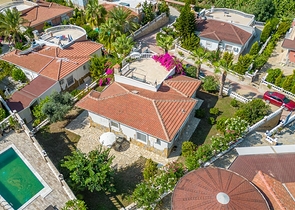 Меблированная вилла планировкой 2+1 в районе Махмутлар