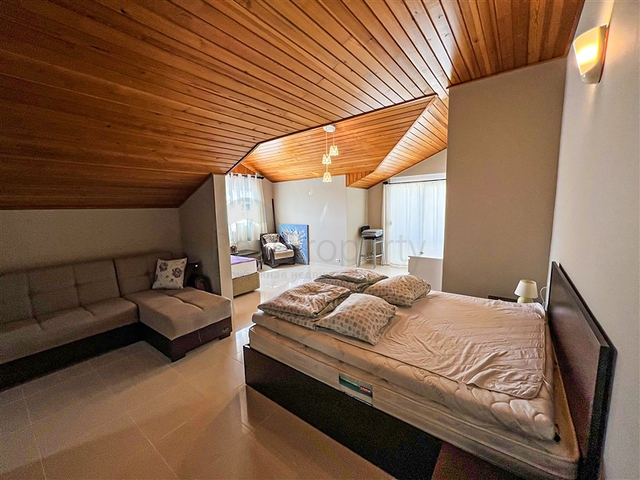 Пентхаус планировкой 3+1 в районе Оба