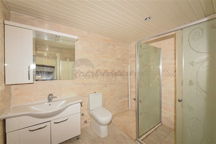 Большая квартира 3+1 в центре Алании 