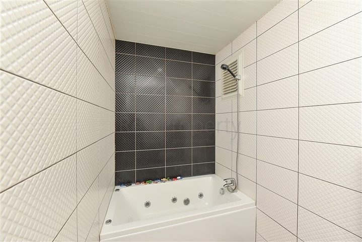 Пентхаус планировкой 4+1 с отдельной кухней в районе Оба