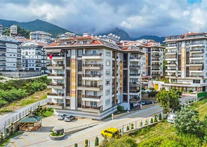 Пентхаус планировкой 4+1 с отдельной кухней в районе Оба