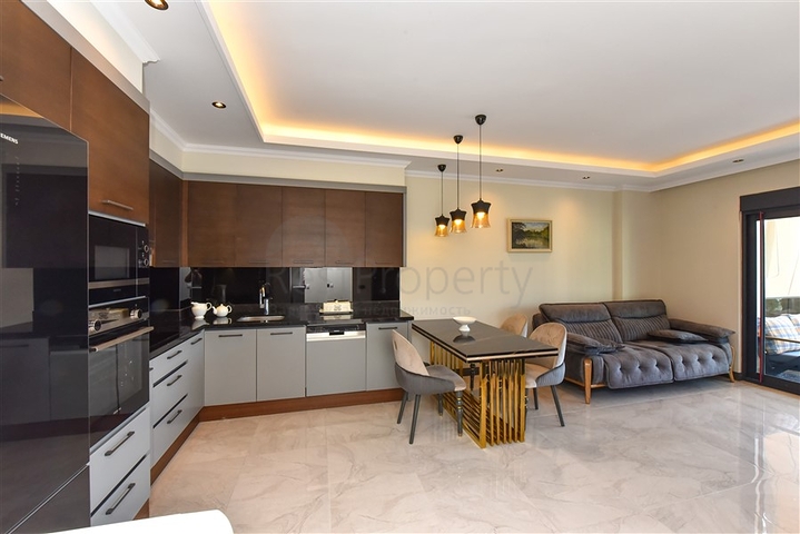 Двухкомнатная квартира с видом на море