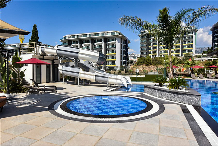 Двухкомнатная квартира с видом на море