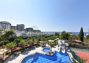 Двухкомнатная квартира с видом на море