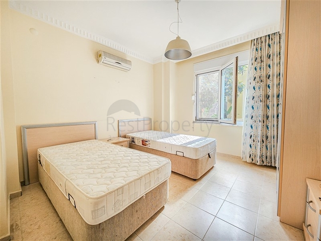 Вилла планировкой 4+1 в районе Каргыджак