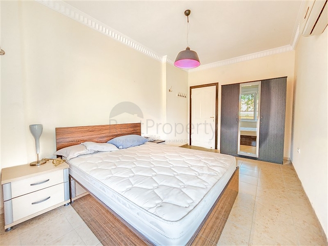 Вилла планировкой 4+1 в районе Каргыджак