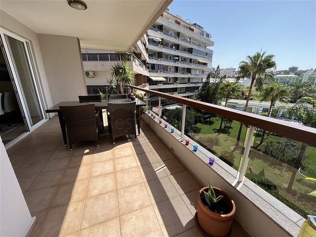 Квартира планировкой 2+1 в комплексе с семейной концепцией в районе Тосмур.