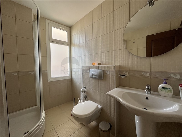 Квартира планировкой 2+1 в комплексе с семейной концепцией в районе Тосмур.