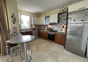 Квартира планировкой 2+1 в комплексе с семейной концепцией в районе Тосмур.