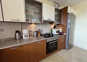 Квартира планировкой 2+1 в комплексе с семейной концепцией в районе Тосмур.