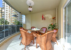 Большая квартира 2+1 в районе Махмутлар 