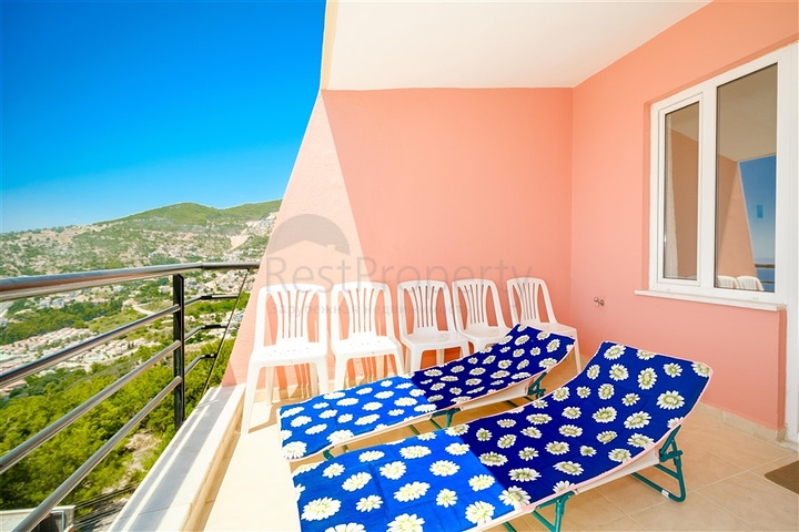 Пентхаус 2+1 с видом на море