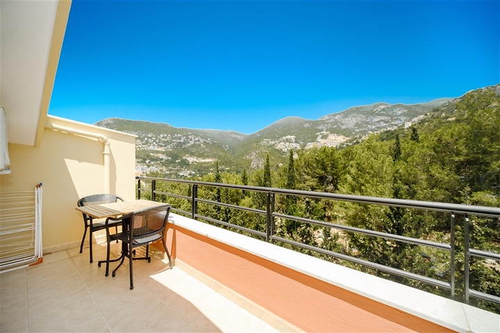 Пентхаус 2+1 с видом на море