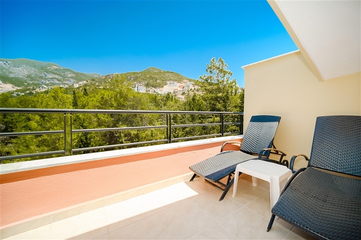 Пентхаус 2+1 с видом на море