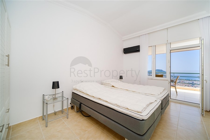Пентхаус 3+1 с видом на море