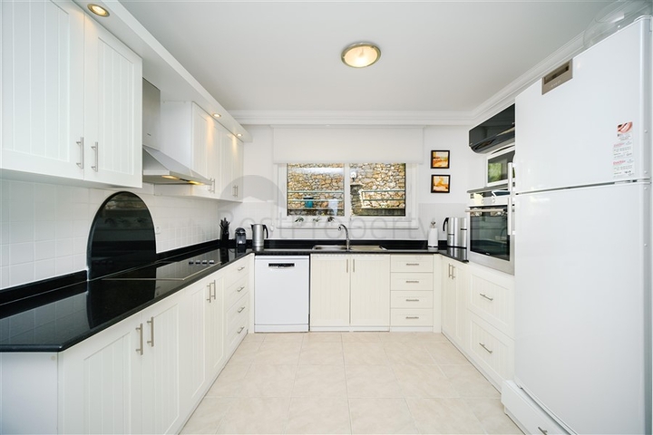 Пентхаус 3+1 с видом на море