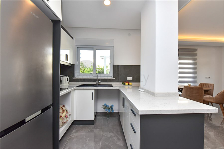 Квартира 1+1 в уютном комплексе в районе Авсаллар