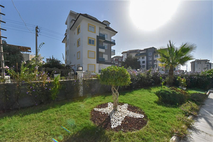 Квартира 1+1 в уютном комплексе в районе Авсаллар