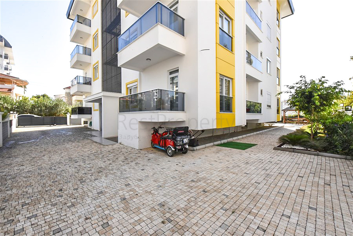 Квартира 1+1 в уютном комплексе в районе Авсаллар